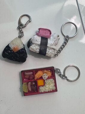 Novelty Sushi Keychain Set Bento Box Nori Maki Sushi Cat